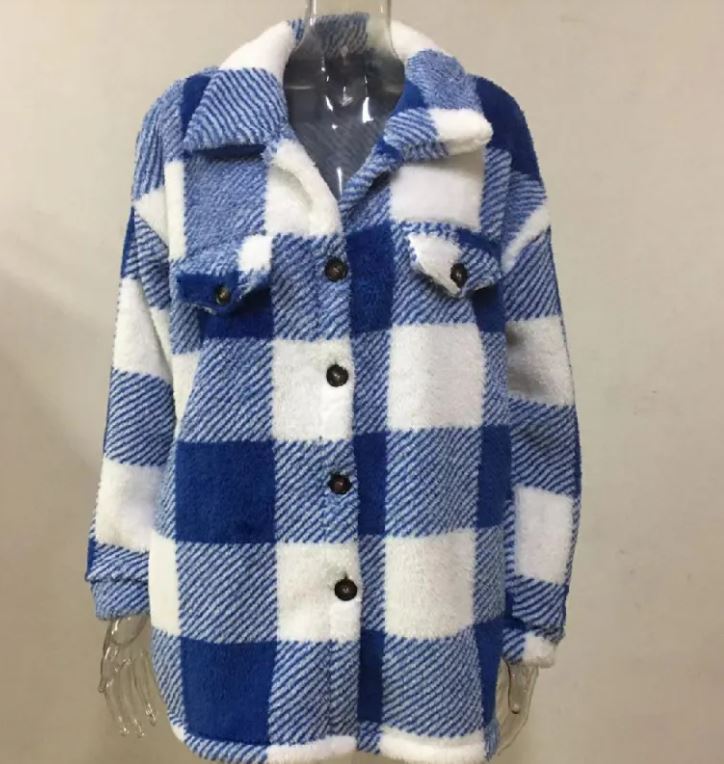 Luxury Plush Winter Jacket for Women – Warm & Stylish Button Coat ❄️🧥