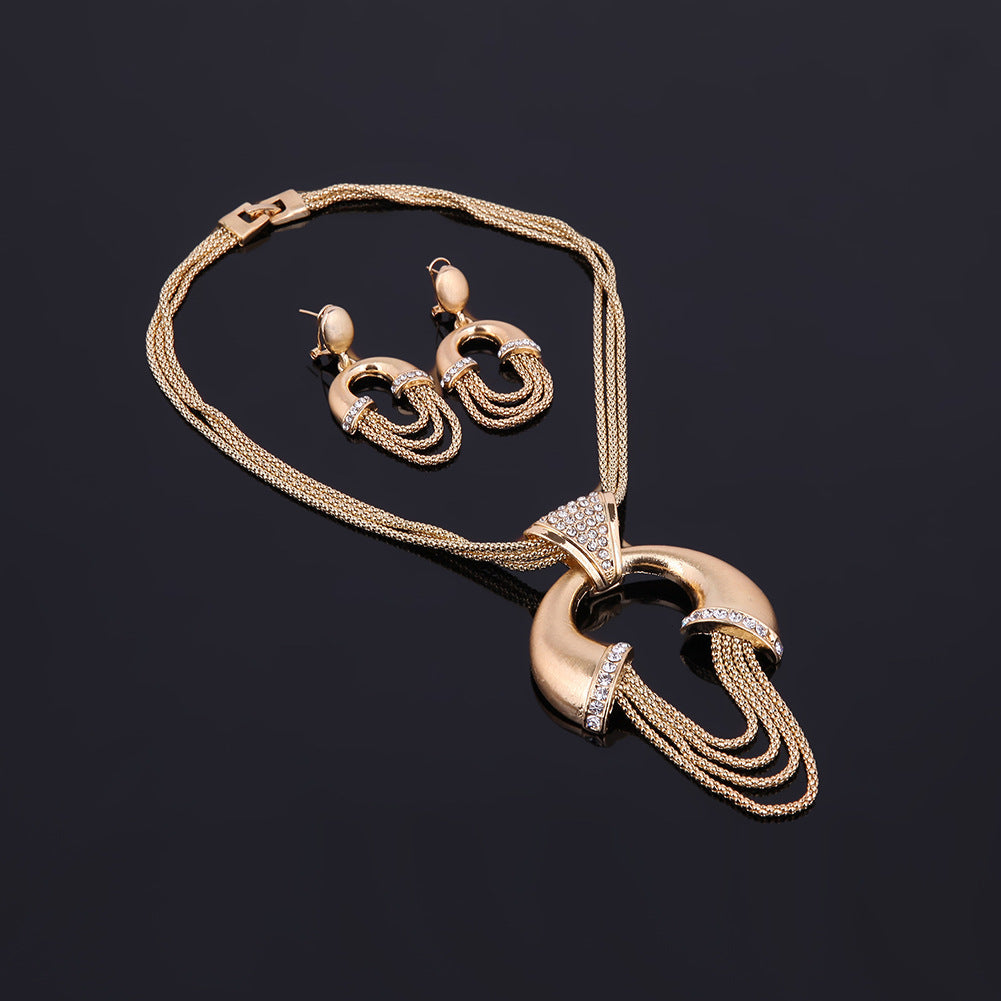 Statement Gold Bridal Jewelry Set – 4-Piece Luxury Design