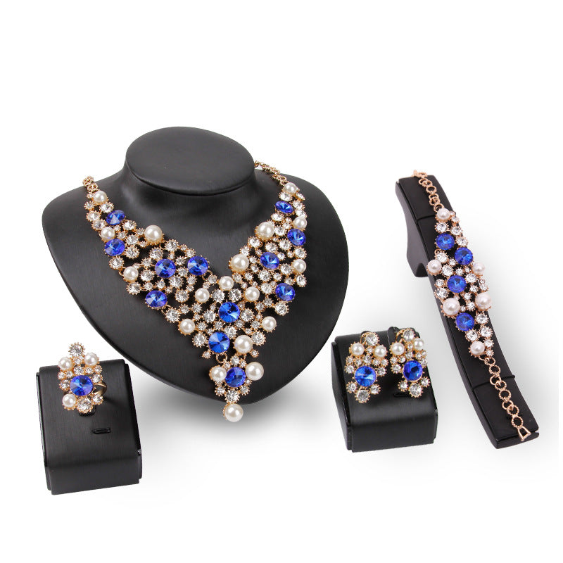 Luxury Crystal Bridal Jewelry Set – Necklace, Earrings & Bracelet