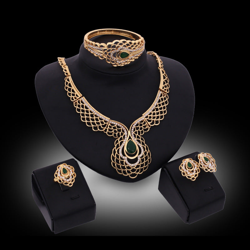 Elegant 4-Piece Bridal Jewelry Set – European Style