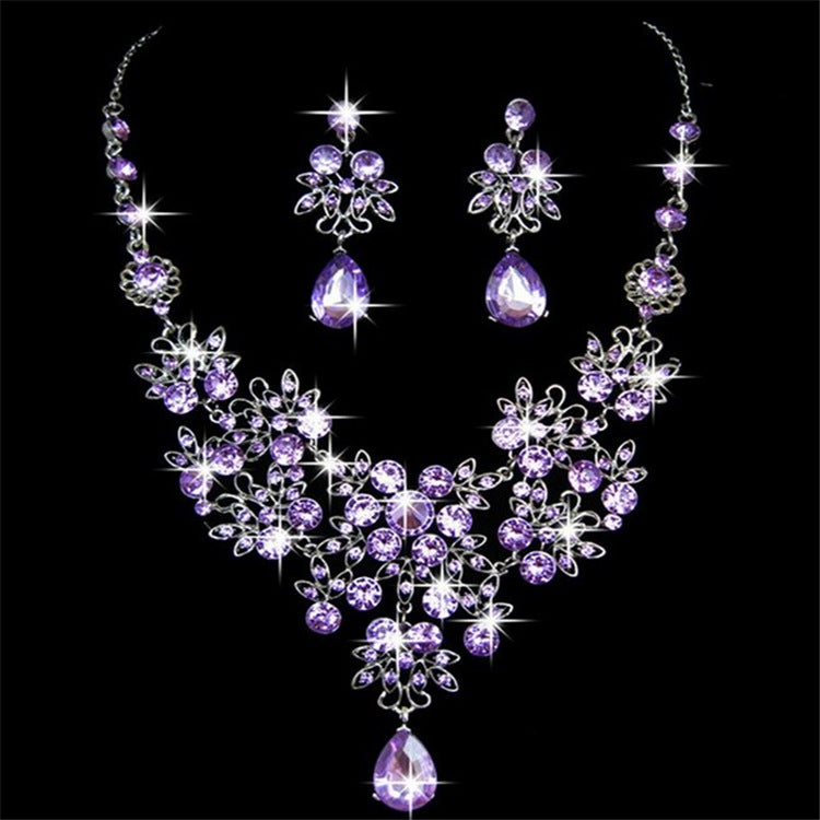 Elegant Bridal Jewelry Set – Necklace & Earrings