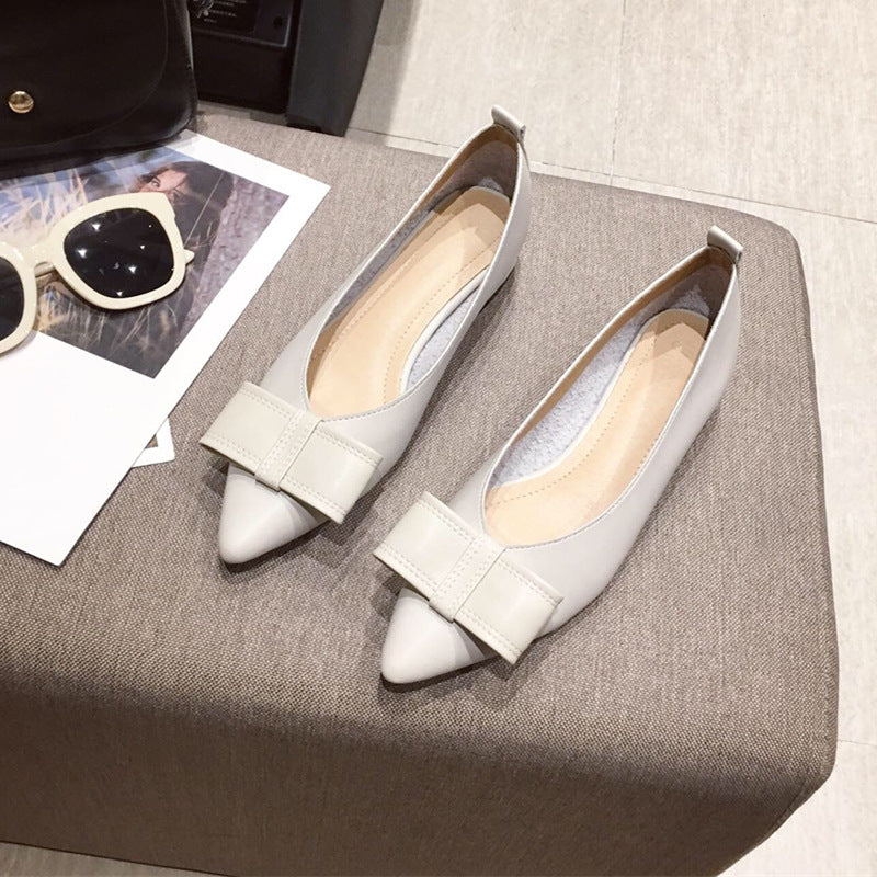 Luxury Pointed Heel – Elegant & Timeless