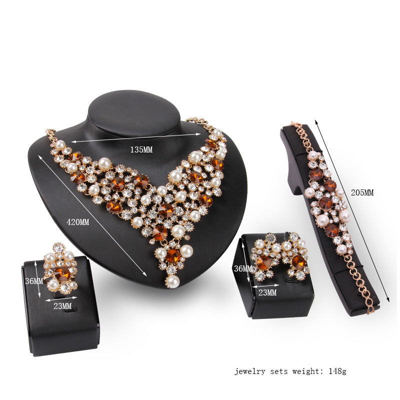 Luxury Crystal Bridal Jewelry Set – Necklace, Earrings & Bracelet