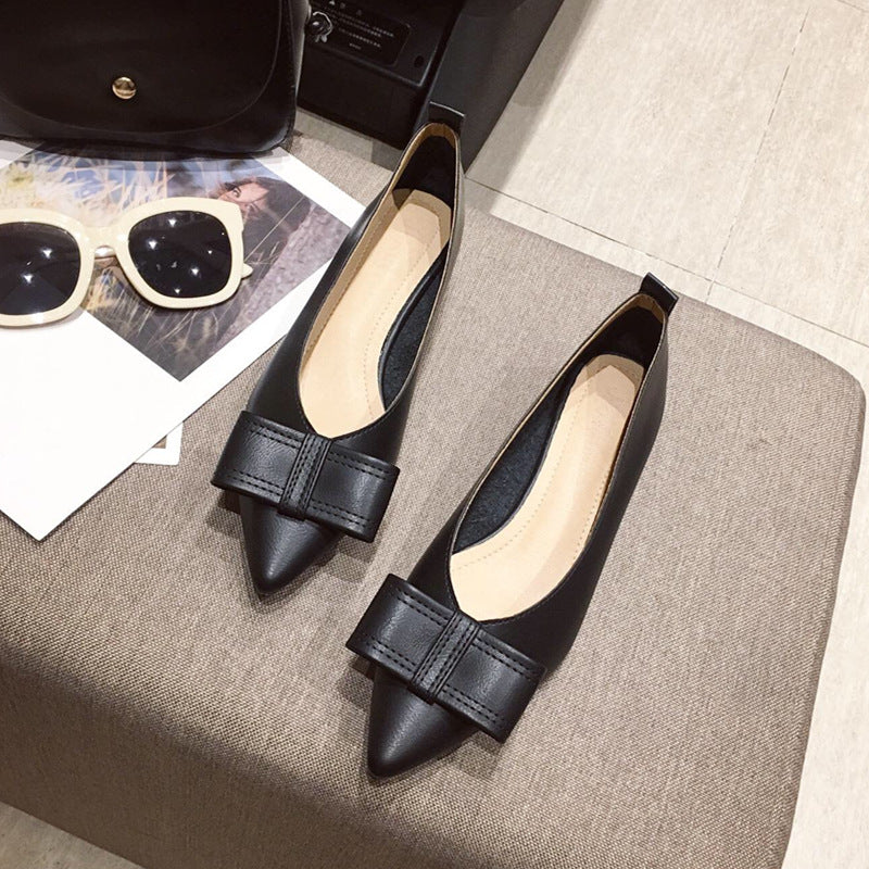 Luxury Pointed Heel – Elegant & Timeless