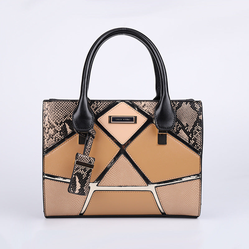 Luxury Large Tote Bag – Elegant & Spacious Women’s Handbag